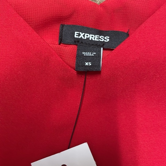 Express women silky camisole top. XS. NWT! - Picture 4 of 7